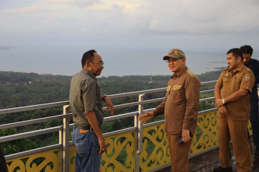 Terpesona Keindahan Wisata Kotabaru, Ketua PT Banjarmasin : Wisatanya Berkembang Pesat