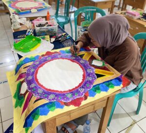 Juara Hiasan Mushaf, Nakes Puskesmas Pantai Ini Kaget dapat Hadiah Umroh