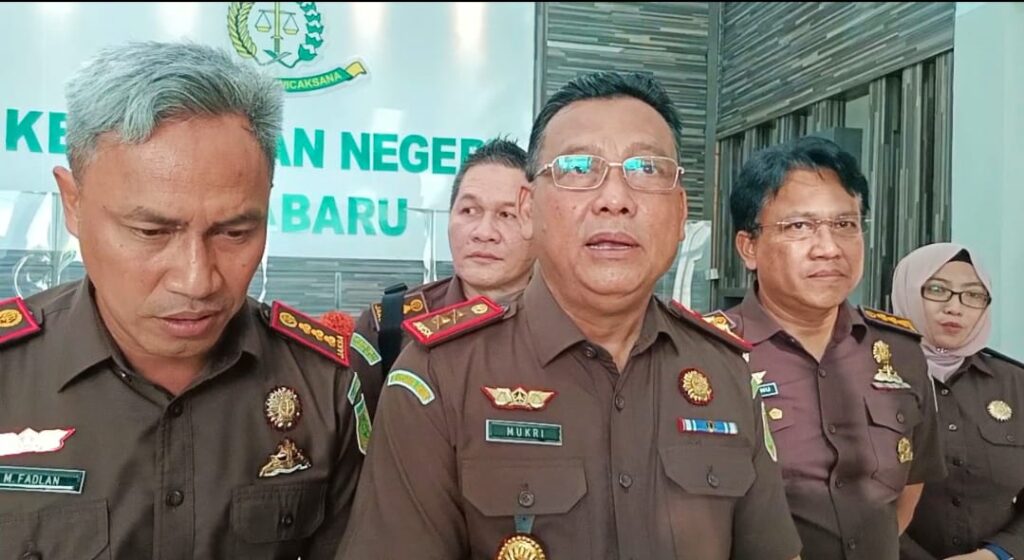 Kajati Kalsel Cek Kinerja Kejari Kotabaru, Simak Hasilnya!