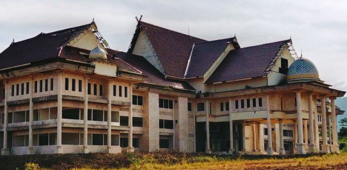 DPRD Kotabaru Tunda Pindah ke Sebelimbingan, Syairi : Belum Rampung Seratus Persen