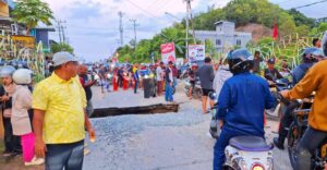 Mulai Hari ini, Jalan Sungai Taib Kotabaru Resmi Ditutup, Simak Rute Pengalihannya!