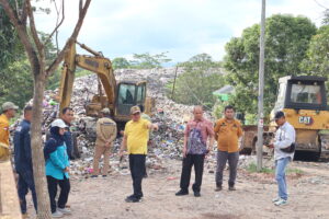 Care Terhadap Sampah Lingkungan, TPA Sungup Didatangi Bupati Kotabaru
