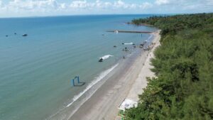 Pantai Gedambaan, Obyek Wisata Andalan Kotabaru