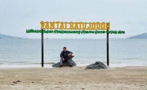 Pantai Batu Jodoh, Surga Tersembunyi di Kotabaru