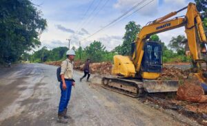 Good Bye Lubang! Sebuku Coal Grup Segera Muluskan Jalan Poros Tarjun-Serongga
