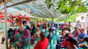 Warga Pesisir Pulau Laut Curhat ke Kapolres Soal Sekolah Rawan Kebanjiran hingga Kenakalan Remaja