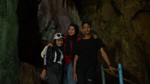 Wisata Goa Lowo Primadona Baru di Kotabaru