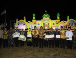 Bupati Sayed Tutup MTQ Tingkat Kabupaten Kotabaru Plus Bagikan Hadiah Umroh