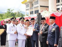 Momen HUT RI, Sekda Said Akhmad dan Tiga Pejabat Eselon II Terima Penghargaan Dari Presiden