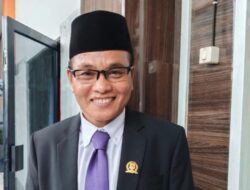 Janji Nusriono Yang Baru Saja Dilantik Jadi Anggota DPRD Kotabaru