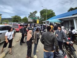 Penyeberangan Feri Tanbu-Kotabaru Padat Penumpang di Tahun Baru 2025