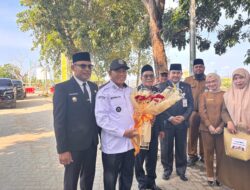 Bupati H Muhammad Rusli disambut meriah di Kotabaru