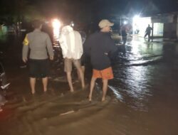 Gegara Sungai Meluap, Banjir Melanda Warga di Sengayam Kotabaru
