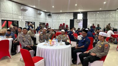 Polres Kotabaru Bukber Wartawan, Ikuti Zoom Dengan Mabes Polri