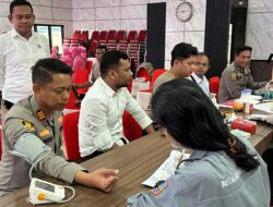 Polres Kotabaru & Bhayangkari Gelar Bakti Kesehatan Sambut Hari Bhayangkara ke-79