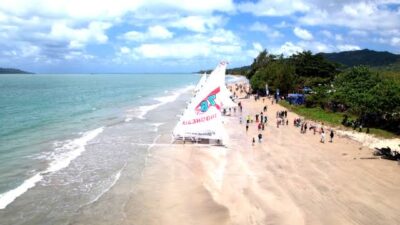 Teluk Aru, Pesona Alam dan Keindahan Laut Kotabaru yang Menakjubkan