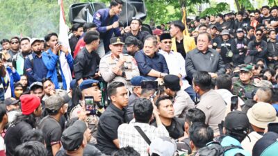 Kapolda Kalsel Apresiasi Demo Berjalan Aman & Kondusif