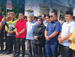 Gedung Legislator Didatangi Massa, Pimpinan DPRD Kotabaru Kompak Temui Pendemo