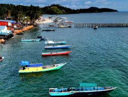 Pesona Autentik Pantai Teluk Tamiang di Ujung Kotabaru