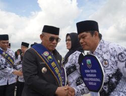 Bupati Kotabaru Pimpin Upacara Hari Guru 2025 : Apresiasi Peran Guru Wujudkan Indonesia Emas