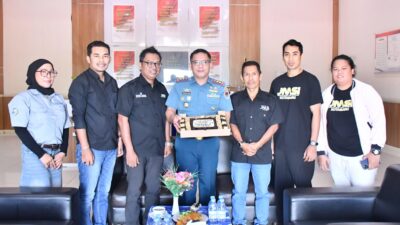 Lawatan JMSI Kotabaru Disambut Hangat Danlanal di Markas Stagen