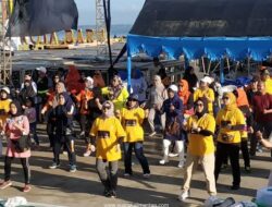 Siring Laut Kotabaru Jadi Magnet Olahraga Pagi, Warga Padati Pesisir Pantai Sejak Subuh