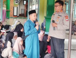 Sat Binmas Polres Kotabaru Beri Penyuluhan Bahaya Narkoba ke Peserta Pesantren Ramadhan
