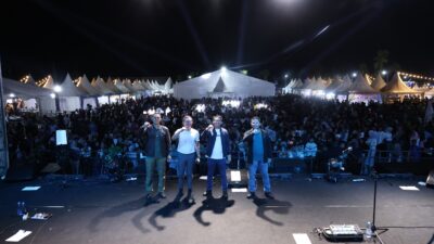 Eks Vokalis Samsons, Ariadinata, Pukau Ribuan Warga di HUT ke-23 Tanah Bumbu