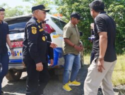 Bupati Kotabaru Turun Tangan Pastikan Perbaikan Jalan Lingkar Pulau Laut Berjalan Maksimal