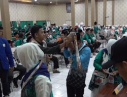 Tempuh 10 Jam Perjalanan, 301 Calon Jamaah Haji Kloter 13 Kotabaru Tiba di Asrama Haji Banjarbaru