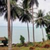 Pantai Teluk Gosong Kotabaru Ramai Pengunjung saat Liburan Sekolah
