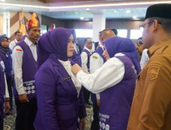 Dongkrak Kesejahteraan Keluarga dan UMKM, Pemkab Kotabaru Lantik Pengurus Organisasi hingga Resmikan Galeri Dekranasda