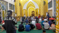 Tunjang Ibadah Wisatawan, Masjid Apung Siringlaut Kotabaru Jadi Magnet Religi di Tepian Laut