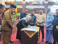 Sahkan Dua Raperda, DPRD Kotabaru Beri Catatan Kritis: Soroti Serapan APBD hingga Kemandirian Daerah