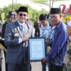HUT ke-80 Bhayangkara, Bupati Tanah Bumbu Beri Penghargaan Spesial untuk Relawan Kemanusiaan
