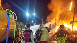 Gudang Berang Bekas di Kotabaru Ludes Terbakar, Kerugian Ditaksir Capai Ratusan Juta