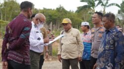 Bupati Tinjau Langsung Pembagunan Jalan Tembus Jembatan Pulau Laut