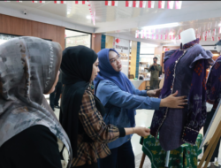 Dorong Kerajinan Lokal Tembus Pasar Nasional, Dekranasda Tanah Bumbu Siapkan Inovasi Tenun Pagatan Berbordir
