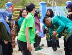 Dinas Perikanan Kotabaru Gelar Gerai Ikan Murah, Warga Antusias Berbelanja